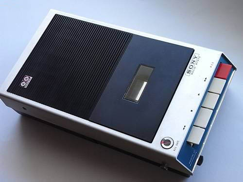 ソニーカセットテープレコーダー
